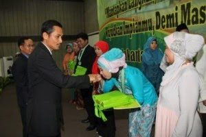 PENGUKUHAN DAN PELEPASAN PURNASISWA MAN 10 JAKARTA ANGKATAN XX