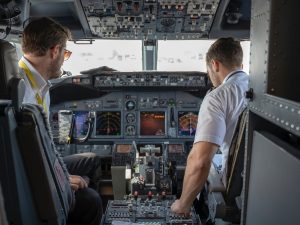 Biaya Sekolah Pilot Alfa Flying School