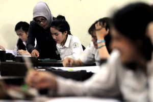 Anomali Masuk Sekolah Favorit: Praktik Nyogok dan Solusinya untuk Masa Depan Pendidikan