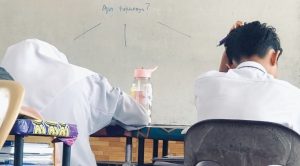 Pengaruh Hubungan Percintaan di SMA terhadap Pencapaian Akademik