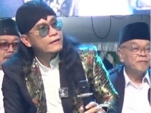 Penjual Es Teh Dibully: Anak Penjualnya Akan Diberi Beasiswa