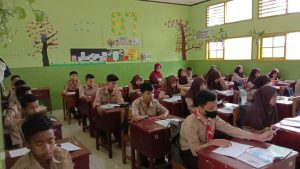 Efisiensi APBN dan Biaya Pendidikan: Tantangan Baru bagi Sekolah dan Kampus
