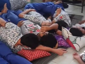 Sekolah di Surabaya Mulai Terapkan Tidur Siang, Apa Efeknya pada Prestasi?