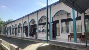 Update Terbaru Biaya Kuliah Program RPL Universitas Darul Ulum Islamic Centre Sudirman GUPPI Ungaran (UNDARIS Ungaran) TA 2025/2026