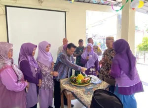 Pondok Jaya Inisiasi Sekolah Lansia, Ciptakan Ruang Belajar untuk Orang Tua