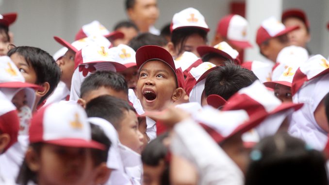 hari-pertama-sekolah-di-jakarta-14072025-112741