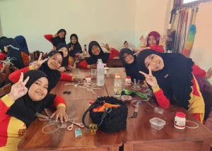 Sekolah Dasar di Indonesia Terapkan Inovasi Pengelolaan Sampah Plastik Berbasis Edukasi