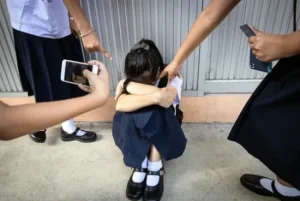 Kontroversi Sekolah Ramah Anak, Anak Pemulung Justru Dikeluarkan Usai Di-Bully