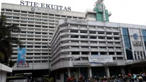 Update Terbaru Biaya Kuliah Sekolah Tinggi Ilmu Ekonomi Ekuitas (STIE Ekuitas) TA 2025/2026