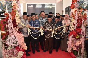 Mendikdasmen Launching Asrama Baru di Lampung dan Serukan Penguatan Catur Pusat Pendidikan