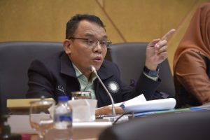 DPR Tekankan Keseimbangan Insentif Guru Honorer 2026 dan Tenaga Administratif Sekolah