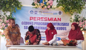 Revitalisasi Sekolah di Kudus Capai 100 Persen, Mendikdasmen: Semua Tuntas
