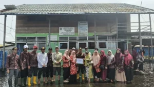 Ringankan Dampak Banjir, Kemenag HSU Fokus Bantu Sekolah dan Warga