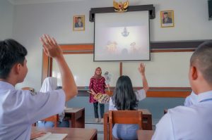 Rp14 Triliun untuk Guru Non-ASN, Ini Rencana Kemendikdasmen di 2026