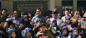 Pemkot Langsa Bergerak Cepat, 13.186 Paket Peralatan Sekolah Dibagikan Pascabanjir