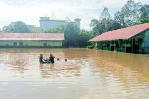 Sekolah Terdampak Banjir di Kotim Terapkan Belajar dari Rumah Demi Keselamatan Siswa