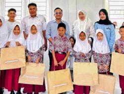 Dapur MBG Suaq Carong Abdya Berbagi Perlengkapan Sekolah untuk Anak Yatim, Dorong Generasi Berprestasi