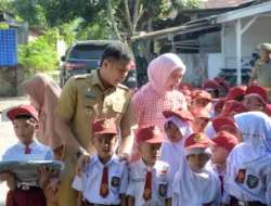 Pemulihan Pascabanjir Perbaungan, Ratusan Siswa Terima Bantuan Perlengkapan Sekolah Lengkap