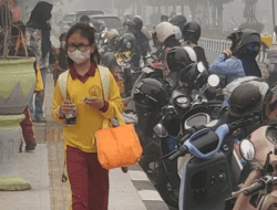 Kabut Asap Karhutla Memburuk, Sekolah di Sampit Pulangkan Siswa Lebih Cepat