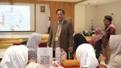 Perpusnas Kenalkan Naskah Kuno Nusantara ke 40 Siswa